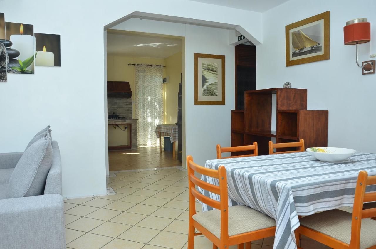 לה גולט Butterfly Apartment מראה חיצוני תמונה