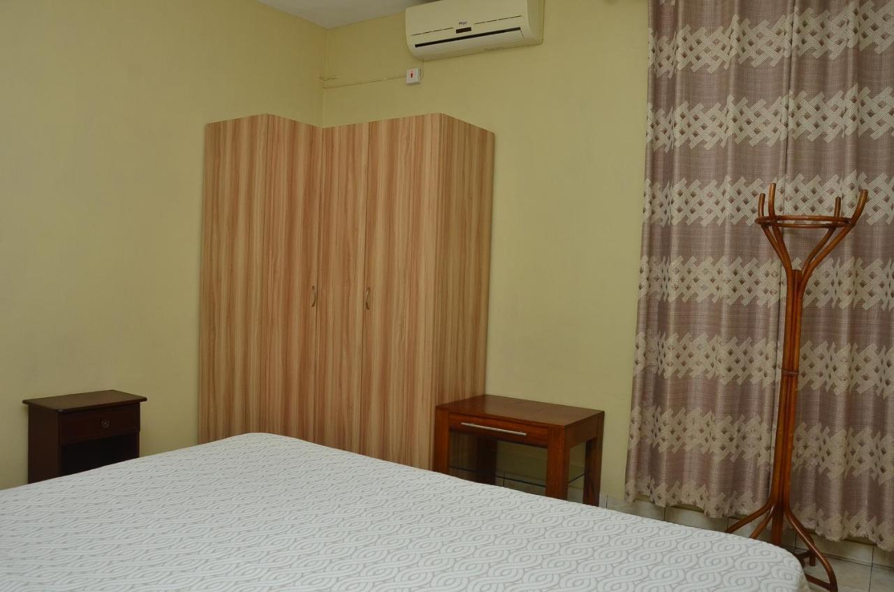 לה גולט Butterfly Apartment מראה חיצוני תמונה
